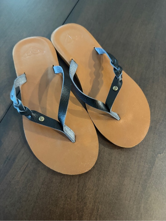 Roxy Shoes - Roxy Black Braided Flip Flops